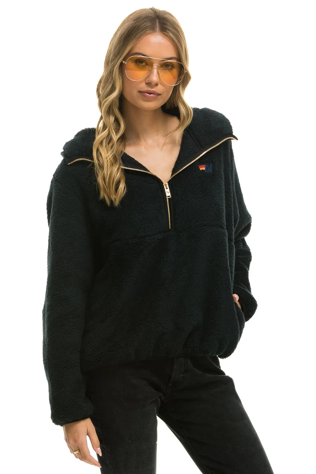 TEDDY APRES  HOODED HALF ZIP JACKET - BLACK